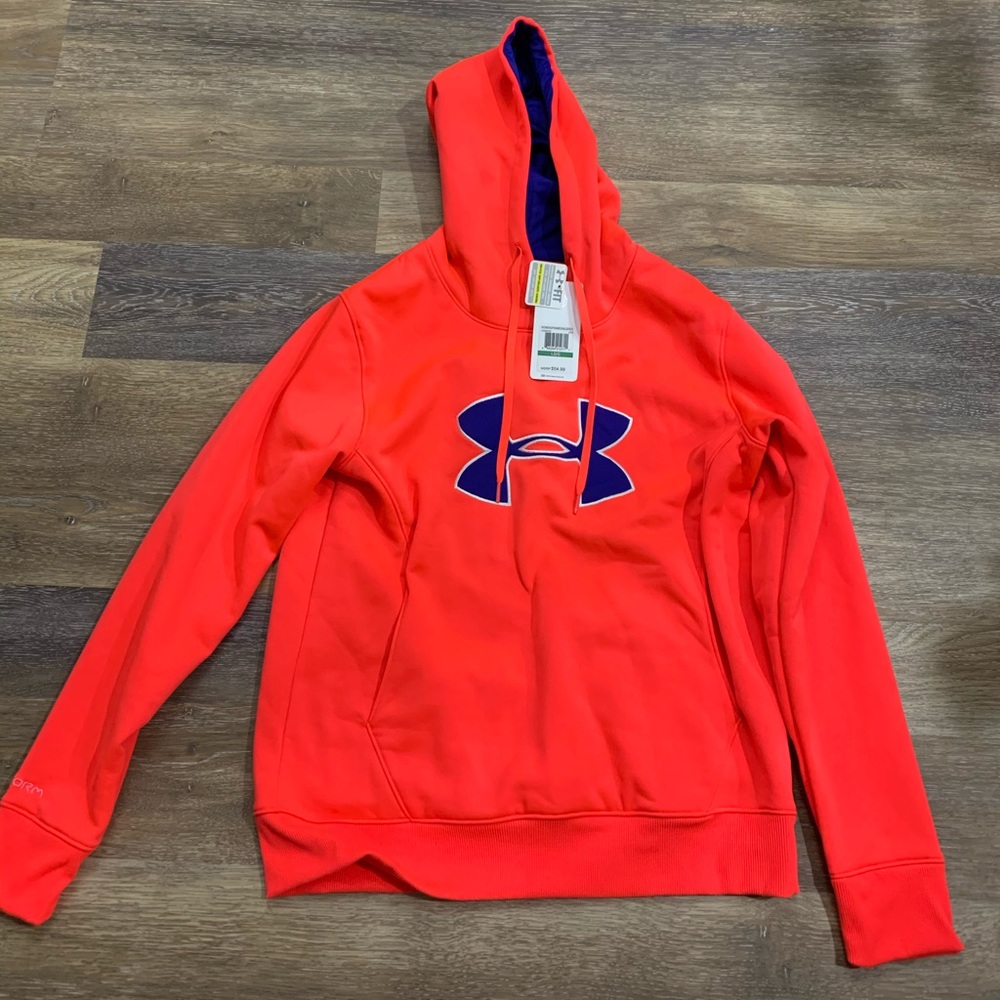 BRAND NEW under armour pink sweatshirt